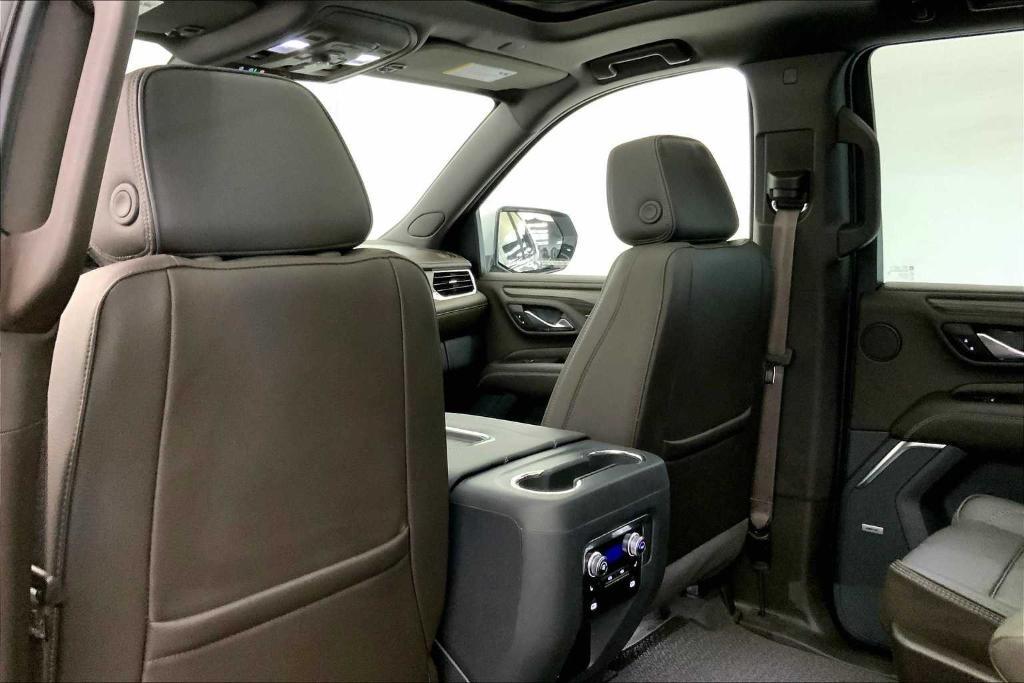 used 2024 GMC Yukon car, priced at $75,301