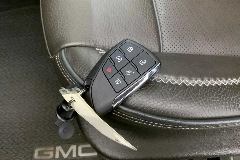 used 2024 GMC Yukon car, priced at $75,301