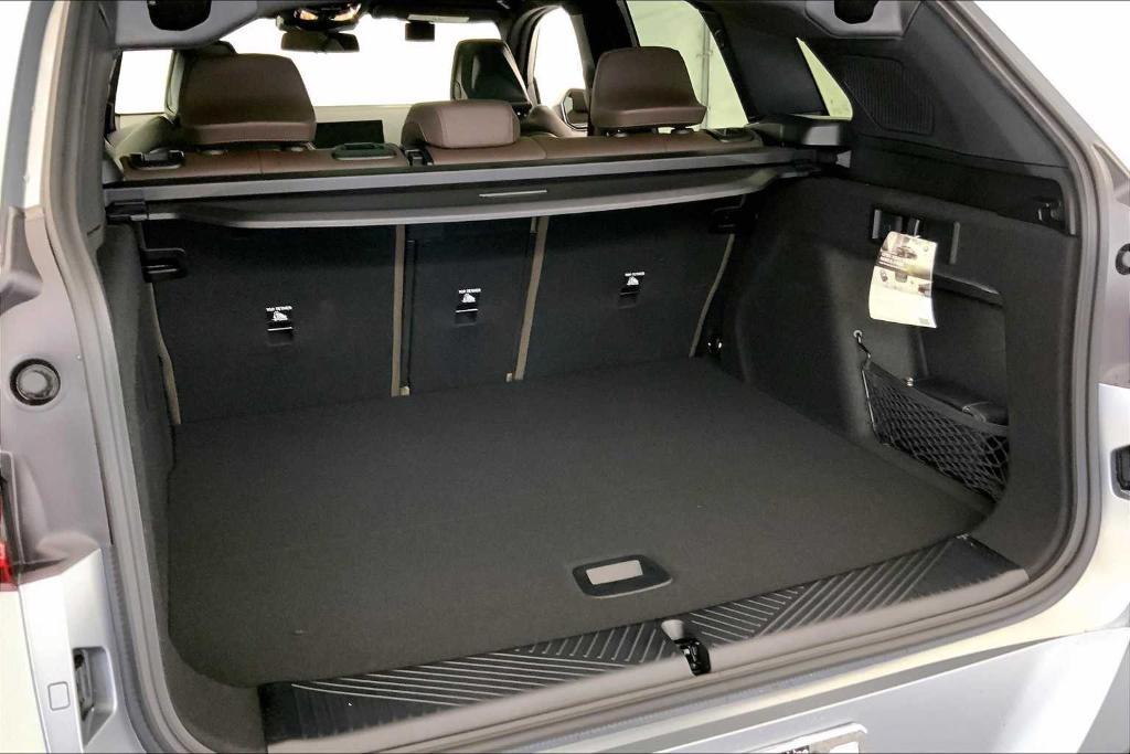 new 2025 BMW X3 car, priced at $65,060