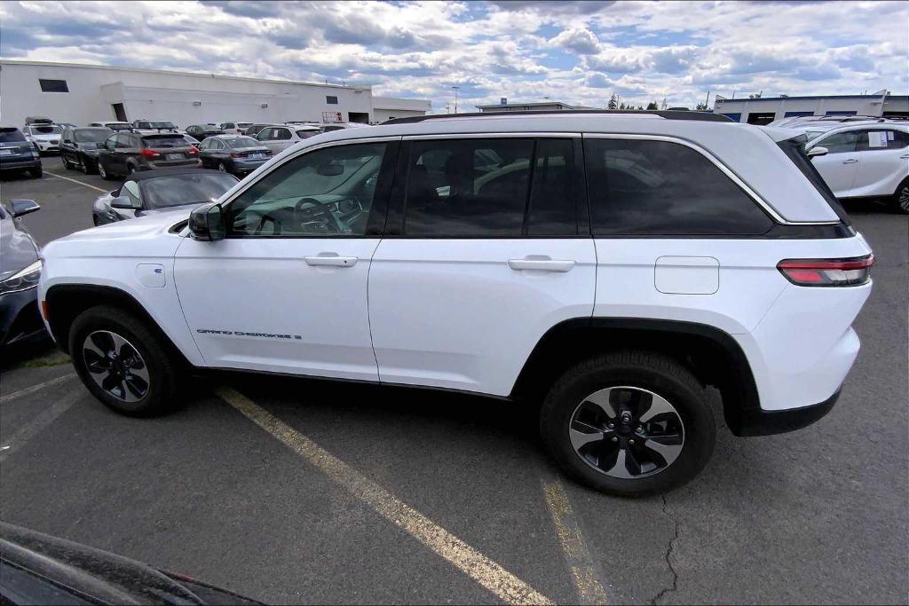 used 2022 Jeep Grand Cherokee 4xe car, priced at $32,737