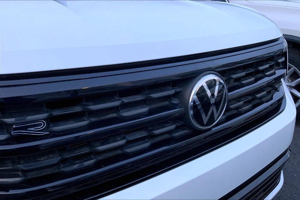 used 2022 Volkswagen Atlas Cross Sport car, priced at $35,664