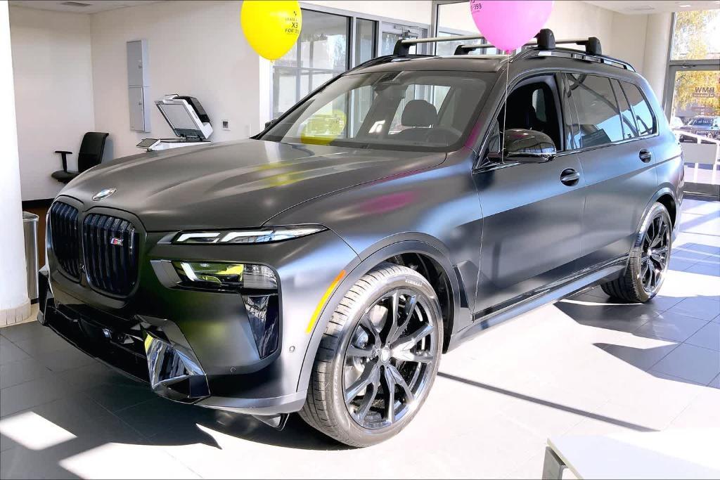 new 2025 BMW X7 car, priced at $125,015