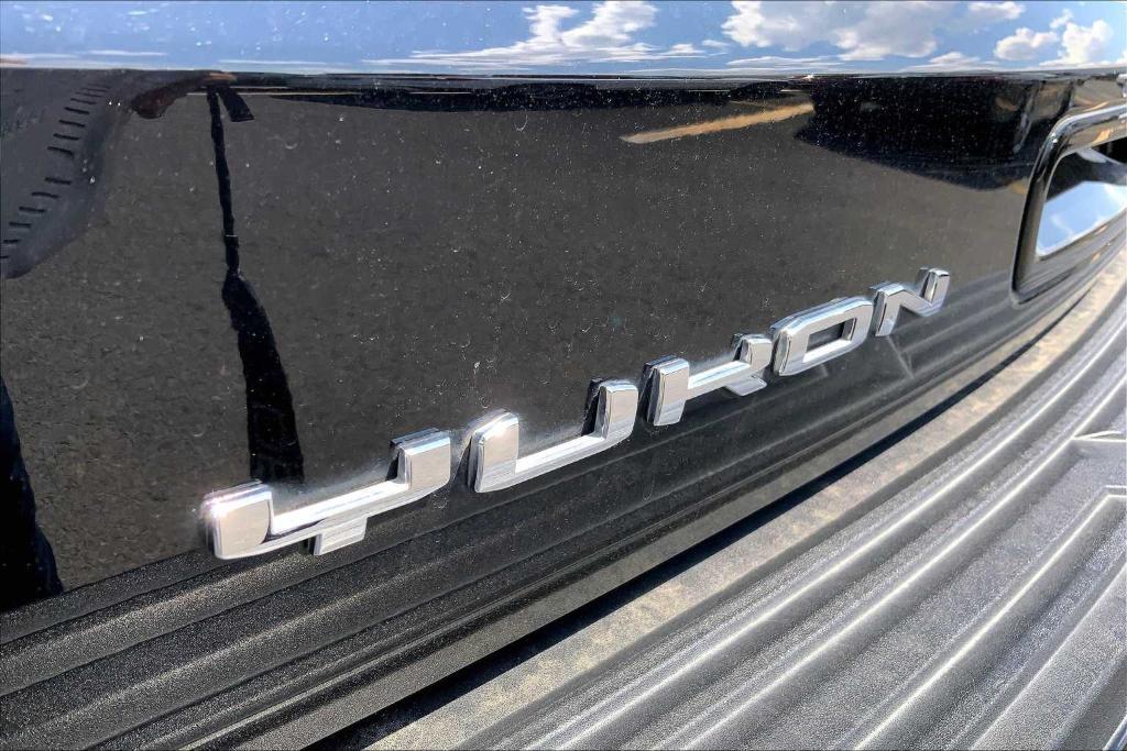 used 2023 GMC Yukon car, priced at $79,248