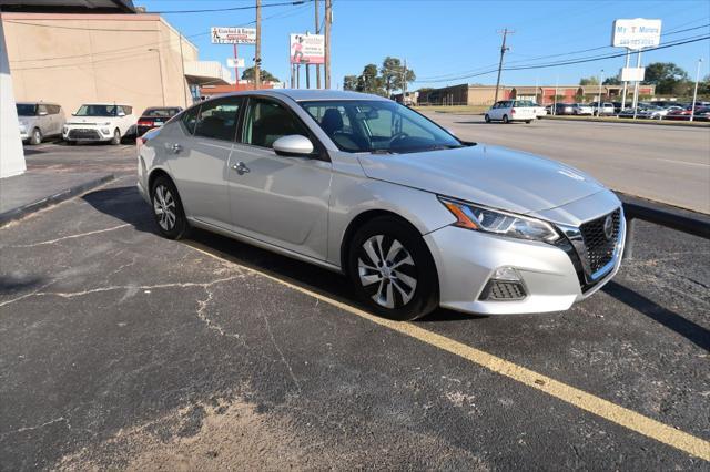 used 2020 Nissan Altima car, priced at $7,850