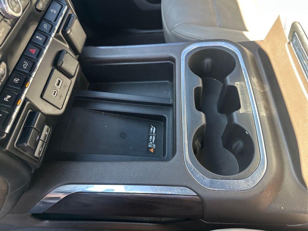 used 2022 GMC Sierra 1500 car, priced at $36,850
