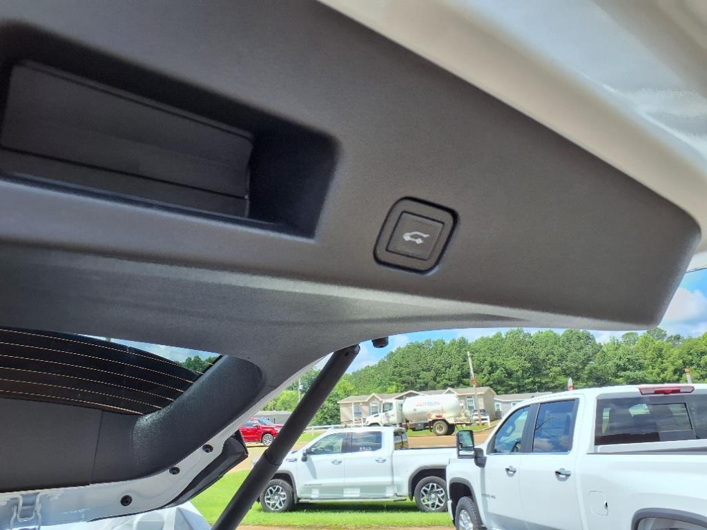 new 2025 Chevrolet Traverse car, priced at $45,735