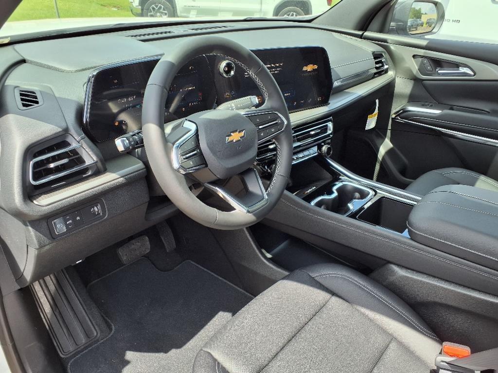 new 2025 Chevrolet Traverse car, priced at $45,735