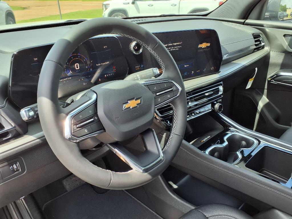new 2025 Chevrolet Traverse car, priced at $45,735