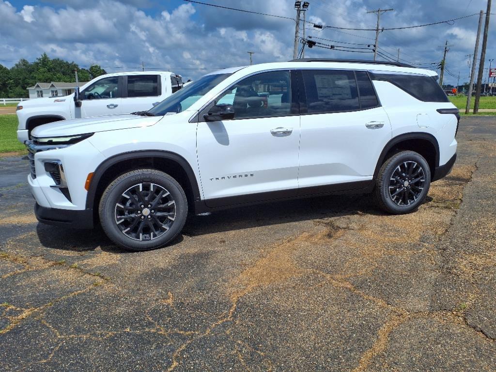 new 2025 Chevrolet Traverse car, priced at $45,735