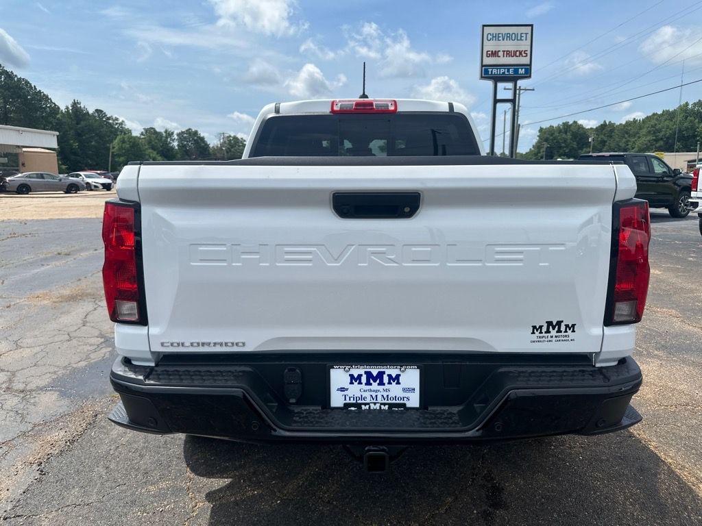 new 2025 Chevrolet Colorado car, priced at $41,635