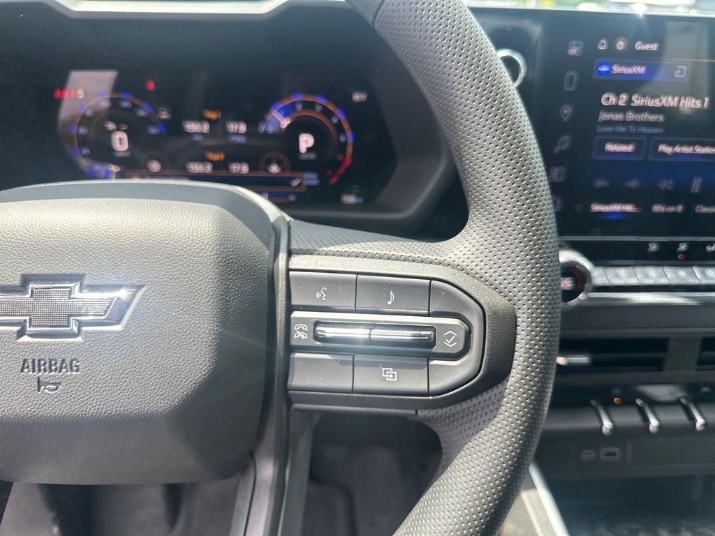 new 2025 Chevrolet Colorado car, priced at $41,635