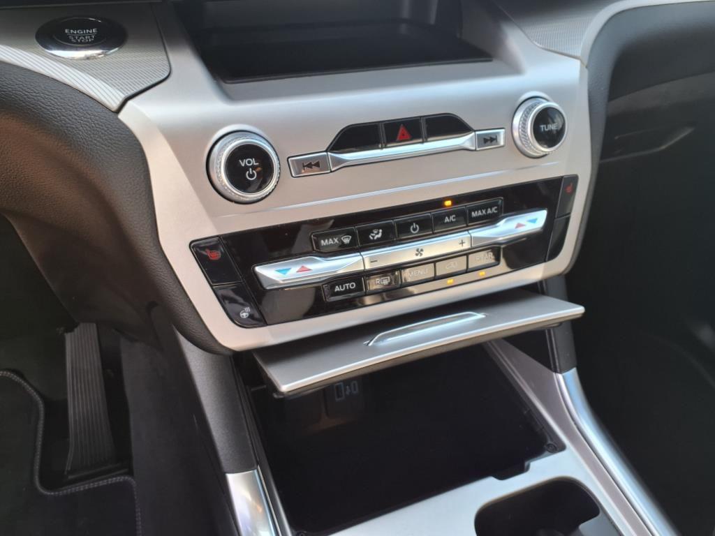 used 2022 Ford Explorer car, priced at $25,750