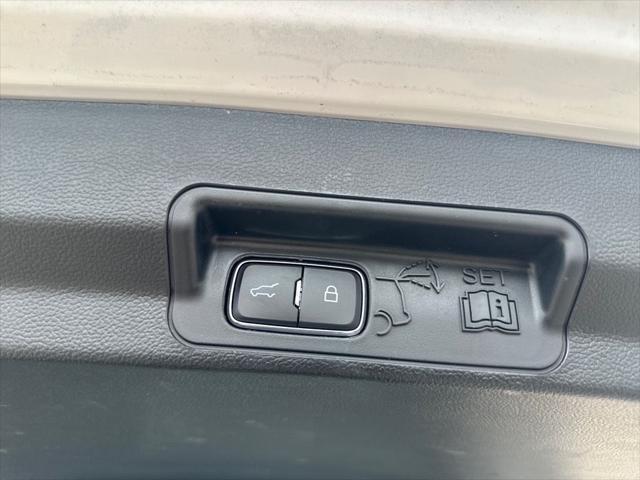used 2023 Ford Explorer car, priced at $31,749