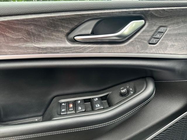 used 2021 Jeep Grand Cherokee L car, priced at $29,991