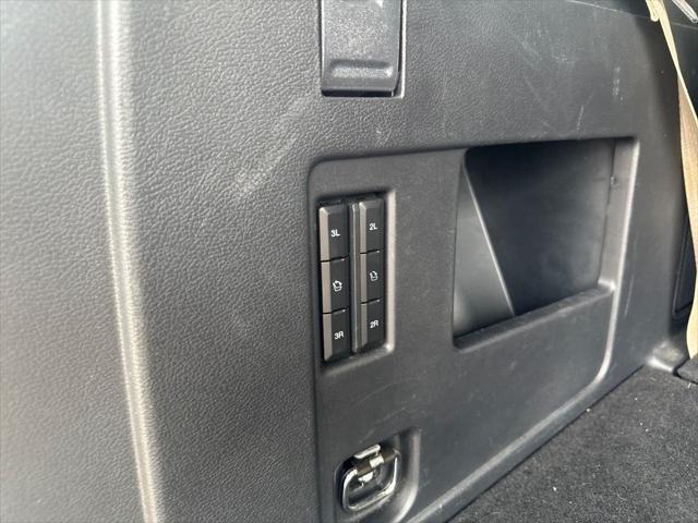 used 2023 Ford Expedition car, priced at $44,355