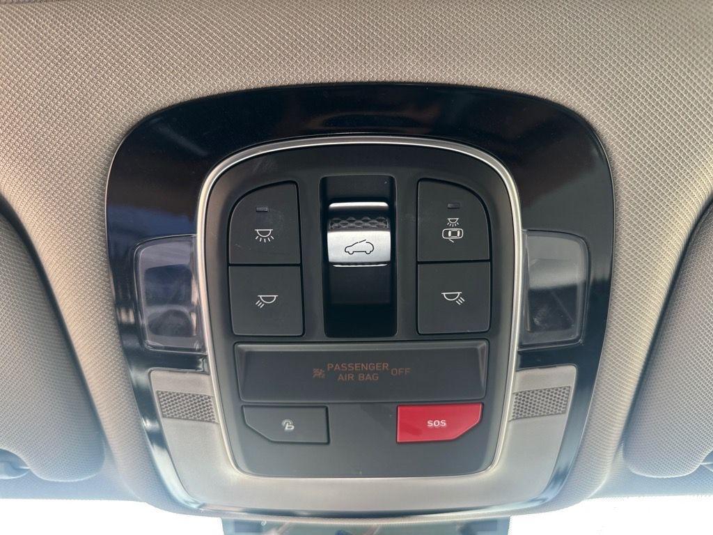 used 2023 Hyundai Santa Fe car, priced at $25,550
