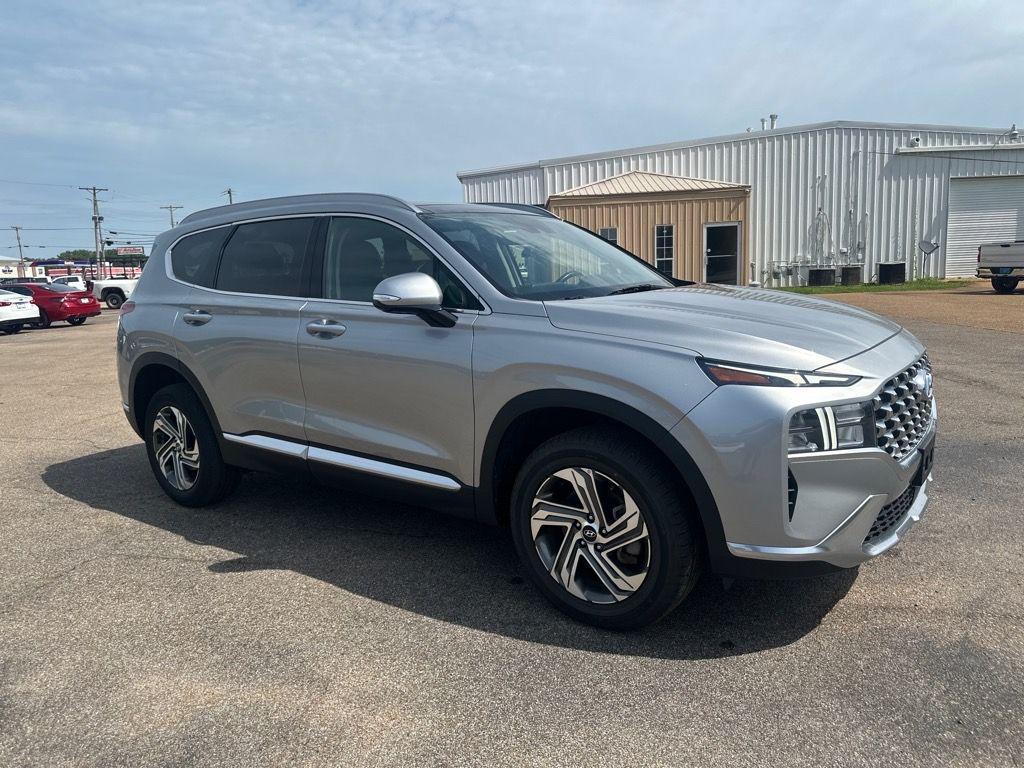 used 2023 Hyundai Santa Fe car, priced at $25,550