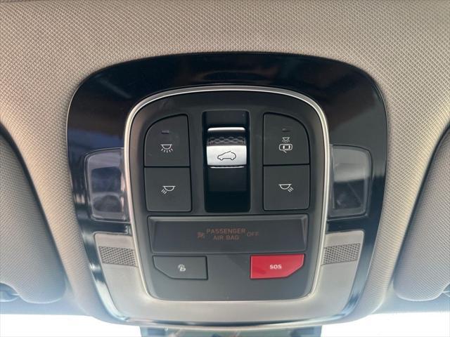 used 2023 Hyundai Santa Fe car