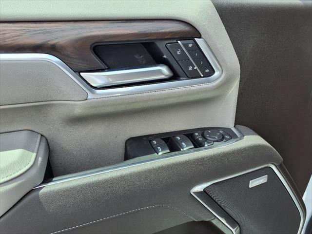 new 2025 GMC Sierra 2500 car, priced at $73,260