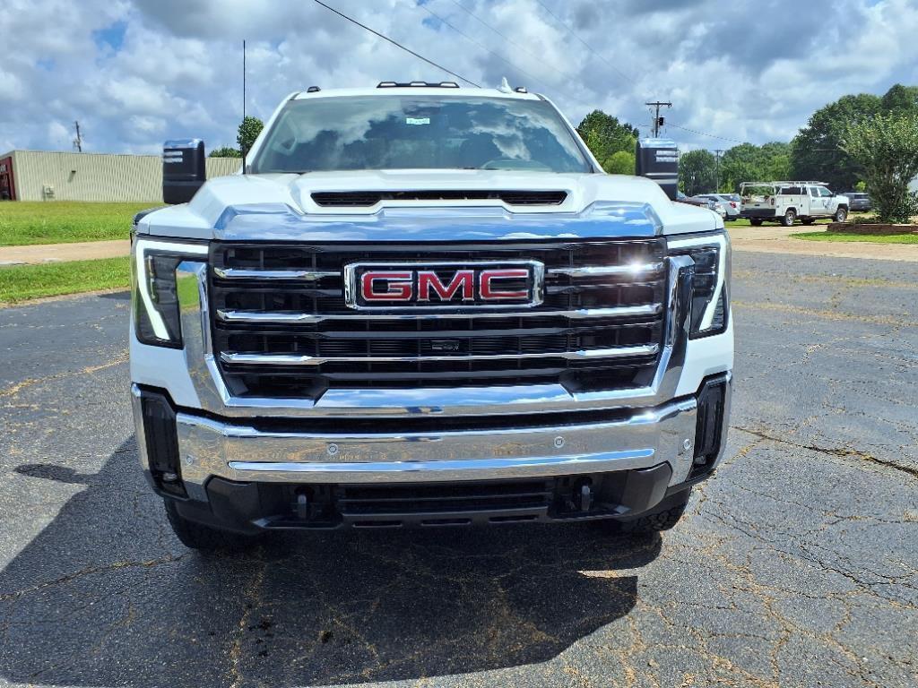new 2025 GMC Sierra 2500 car, priced at $73,260