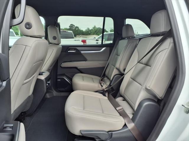 new 2025 GMC Acadia car, priced at $50,370