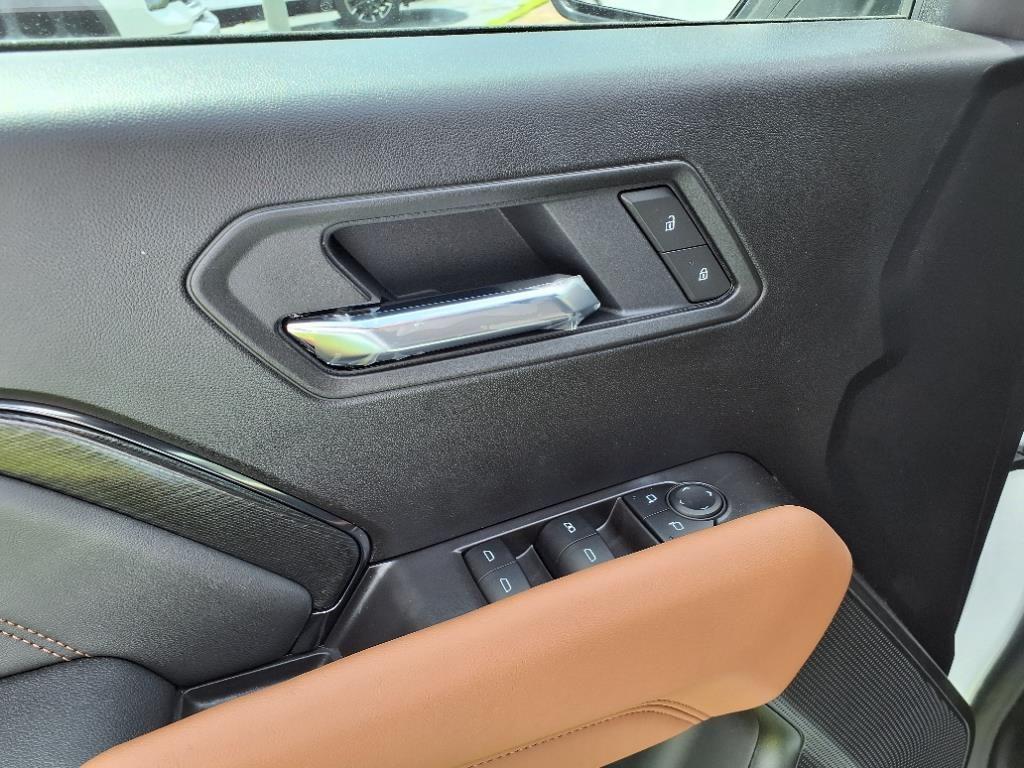 new 2025 GMC Canyon car, priced at $52,030