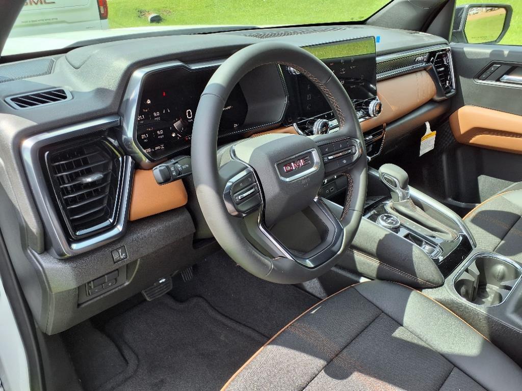 new 2025 GMC Canyon car, priced at $52,030