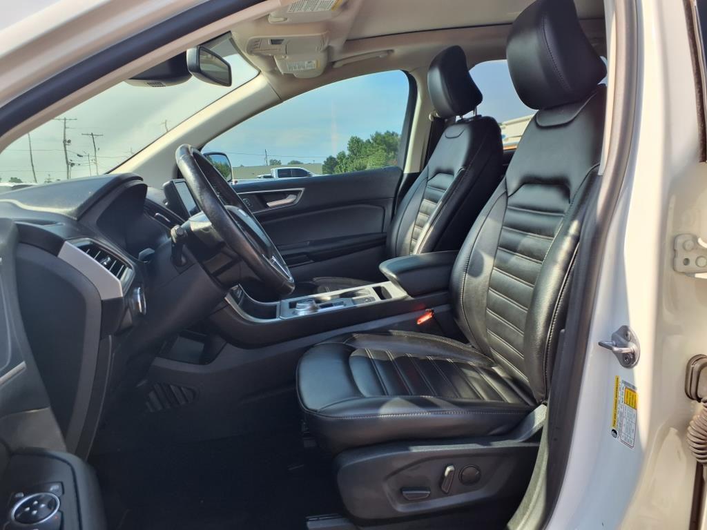 used 2022 Ford Edge car