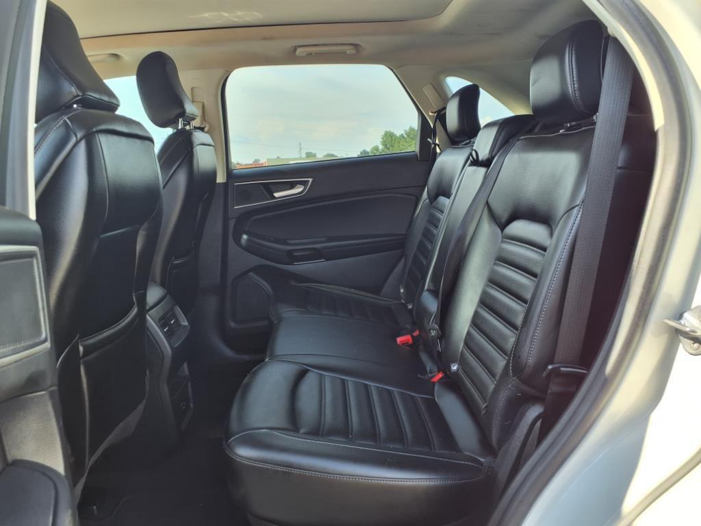 used 2022 Ford Edge car