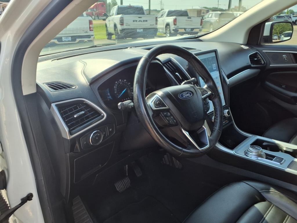 used 2022 Ford Edge car