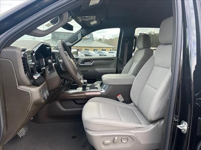 new 2025 Chevrolet Silverado 1500 car, priced at $60,775