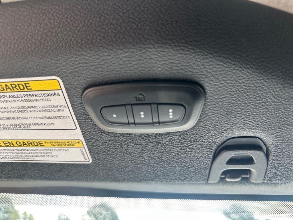 used 2023 Jeep Gladiator car, priced at $33,885