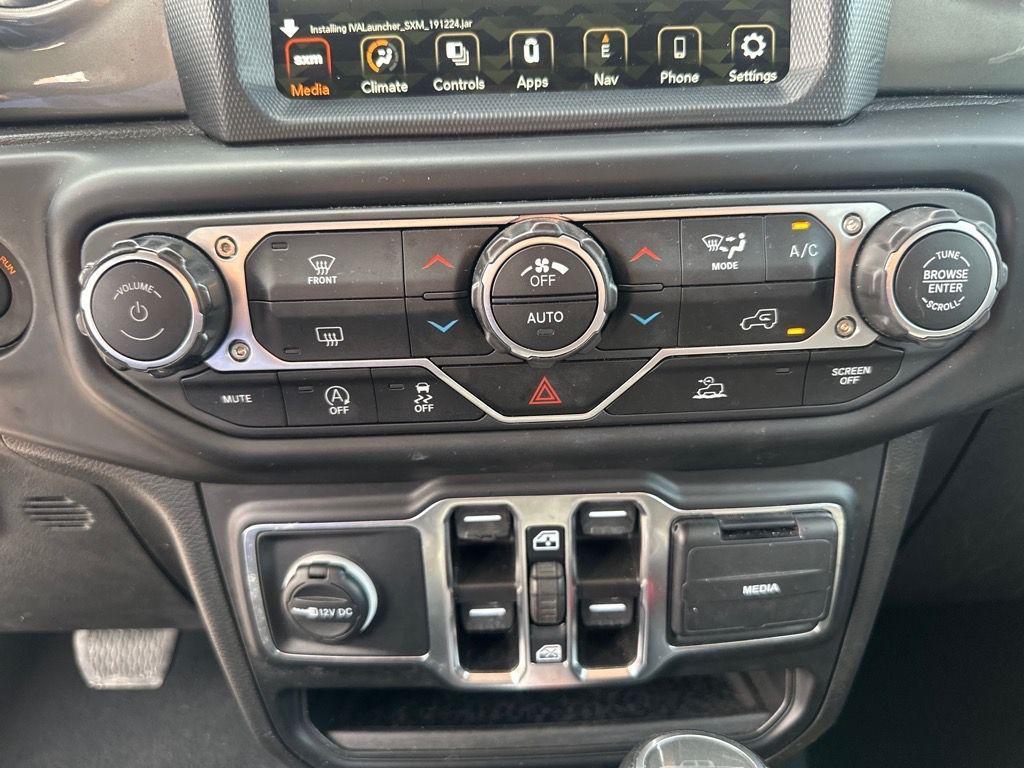 used 2023 Jeep Gladiator car, priced at $33,885