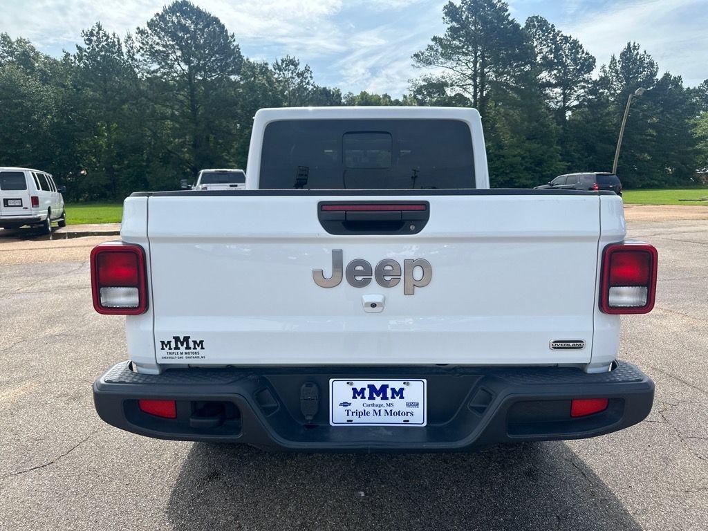 used 2023 Jeep Gladiator car, priced at $33,885