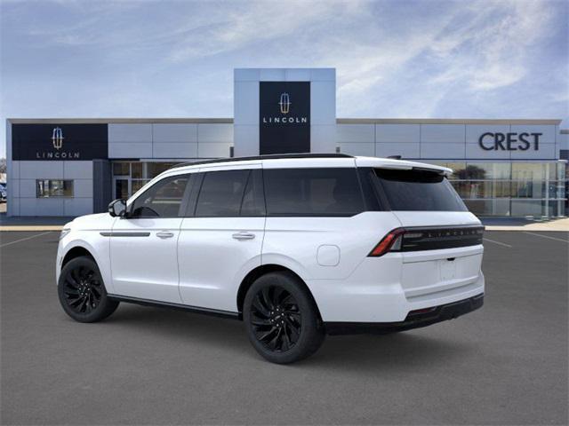 new 2025 Lincoln Navigator car, priced at $110,695