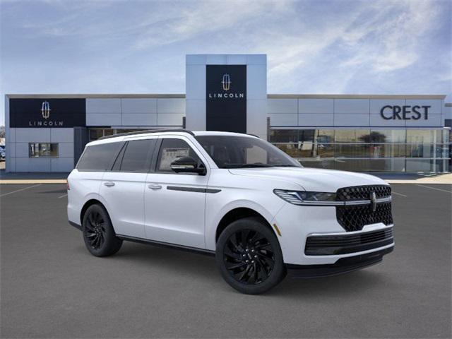 new 2025 Lincoln Navigator car, priced at $110,695
