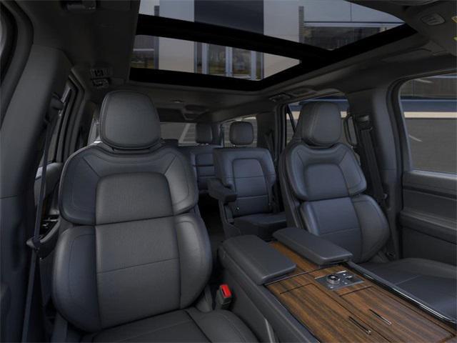 new 2024 Lincoln Navigator car