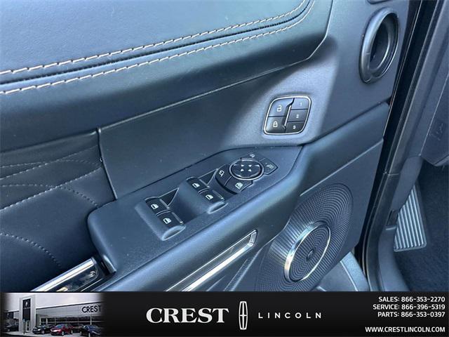 used 2024 Ford Expedition car, priced at $61,999