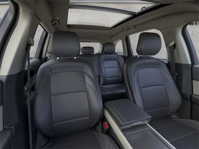 new 2025 Lincoln Nautilus car, priced at $64,215