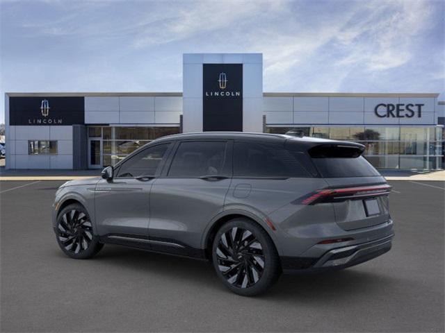 new 2025 Lincoln Nautilus car