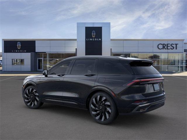 new 2025 Lincoln Nautilus car