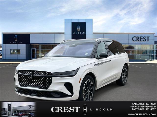 used 2024 Lincoln Nautilus car, priced at $51,498