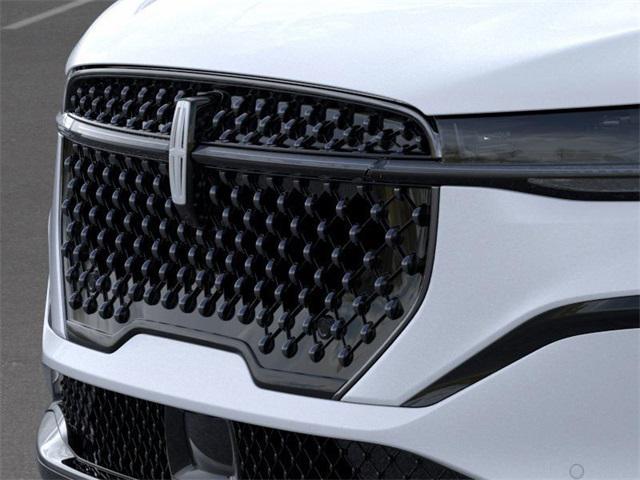 new 2025 Lincoln Nautilus car, priced at $73,305