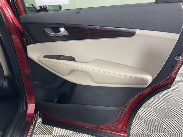 used 2019 Kia Sorento car, priced at $20,982