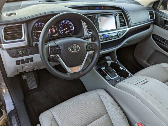 used 2015 Toyota Highlander car, priced at $17,896