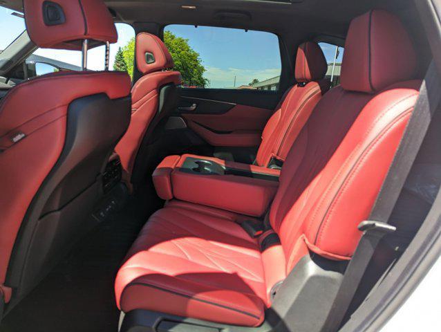 used 2022 Acura MDX car, priced at $50,980