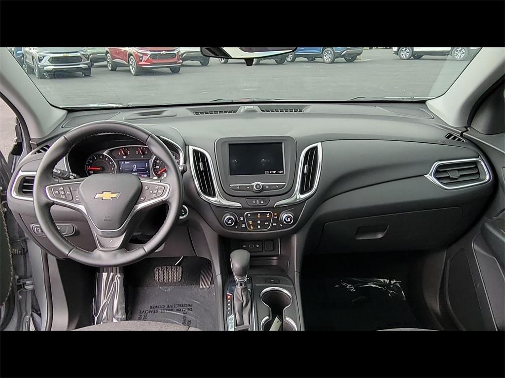 used 2023 Chevrolet Equinox car, priced at $25,000