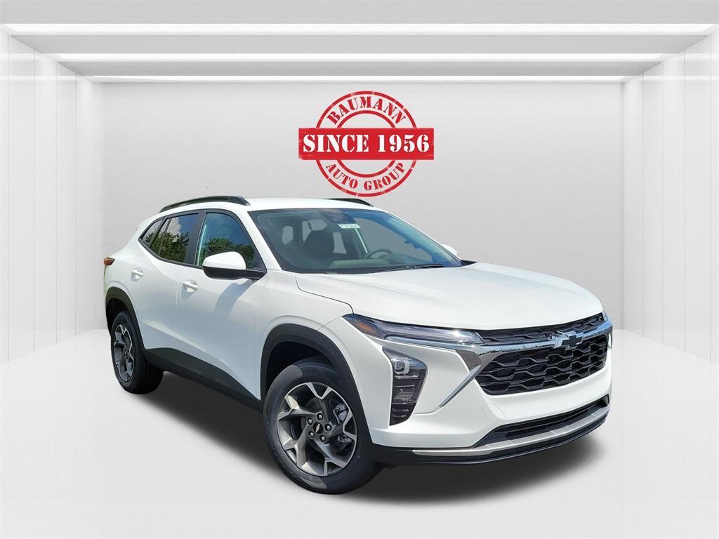 new 2025 Chevrolet Trax car, priced at $25,230