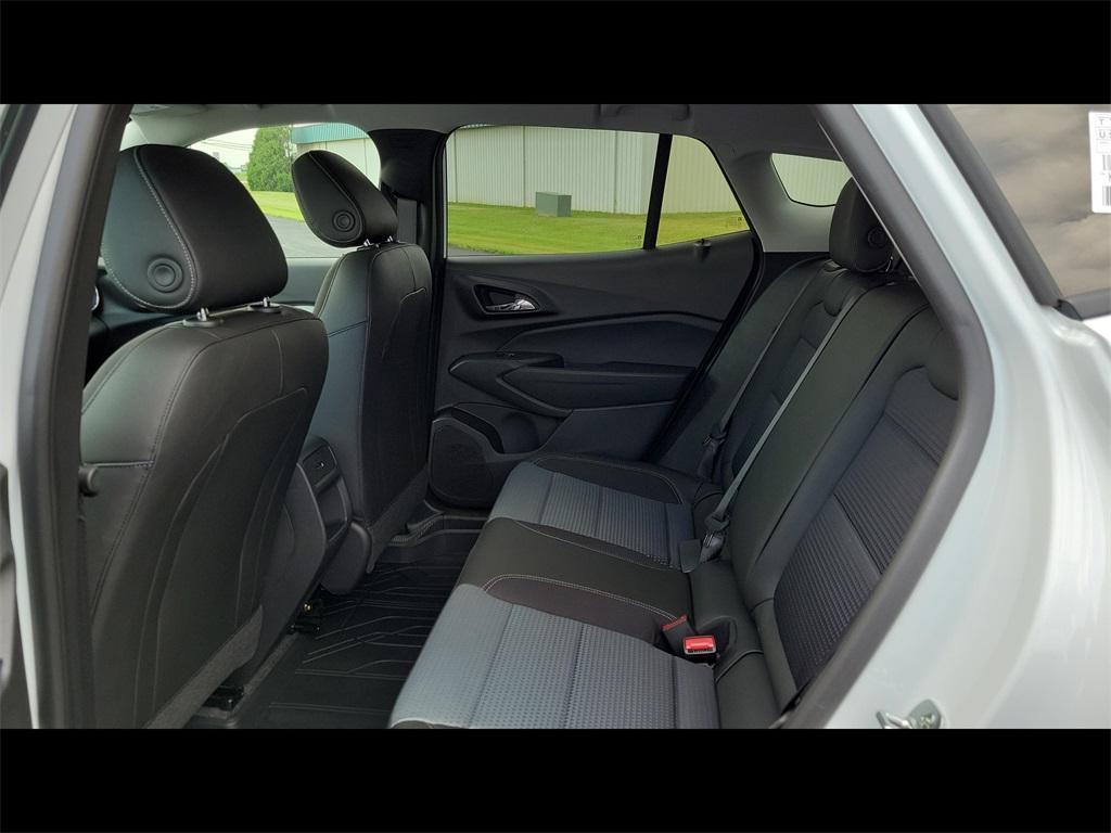 new 2025 Chevrolet Trax car, priced at $25,230