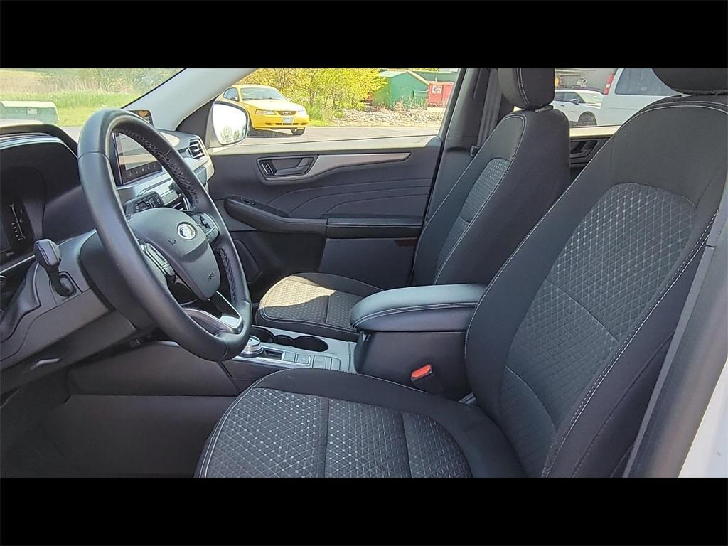 used 2023 Ford Escape car, priced at $22,087
